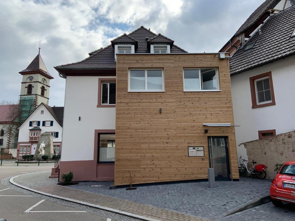 Apartment Im Alten Rathaus Malterdingen Exteriör bild